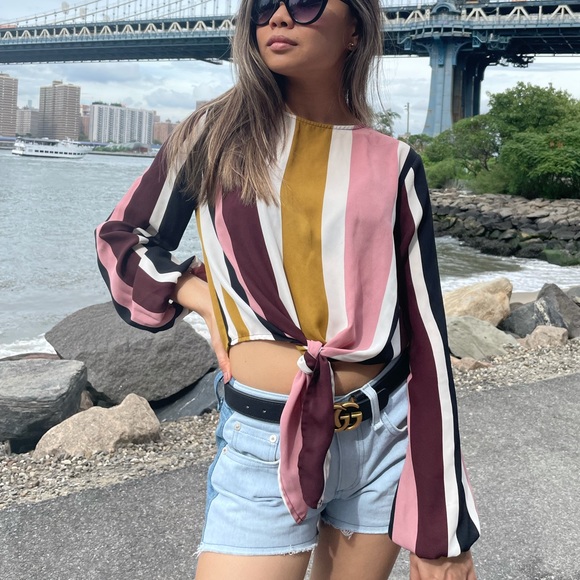 Rag & Bone Two-Toned Jean Shorts Size: 23 - Picture 6 of 6